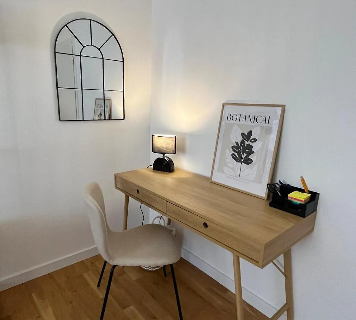 Gemuetliches Apartment I Mitten In Der Stadt Aschaffenburg I 5 Min Hbf I Gegenueber City Galerie 0*,  ドイツ