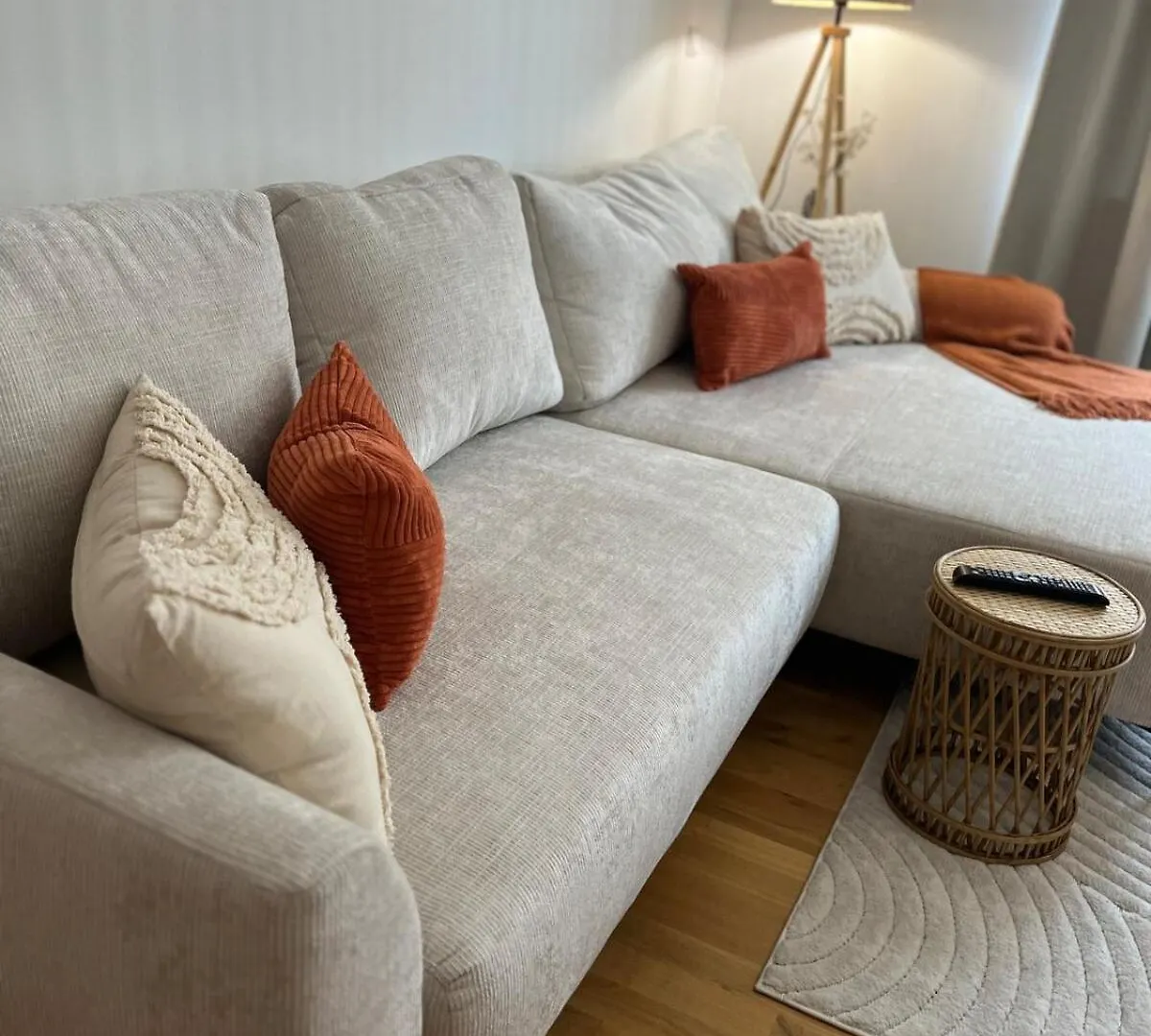 Gemuetliches Apartment I Mitten In Der Stadt Aschaffenburg I 5 Min Hbf I Gegenueber City Galerie 0*,  ドイツ